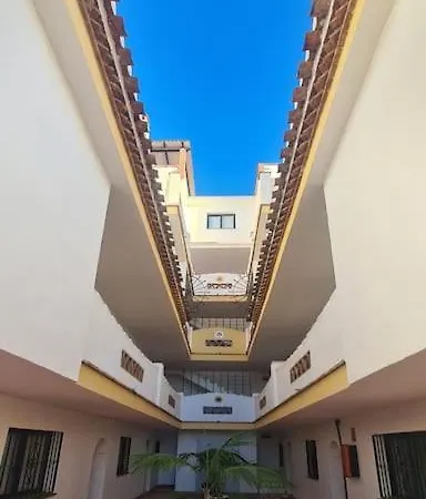 Pueblo Jarales- Lower Calahonda